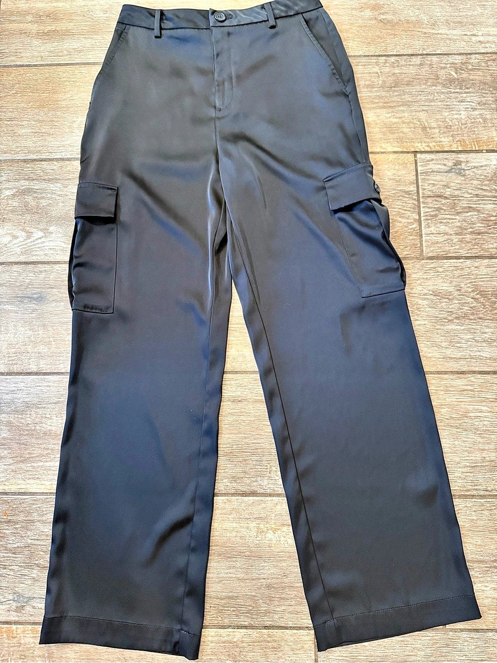 DKNY Jeans Women's Cargo Pants Black Size 6 Like New